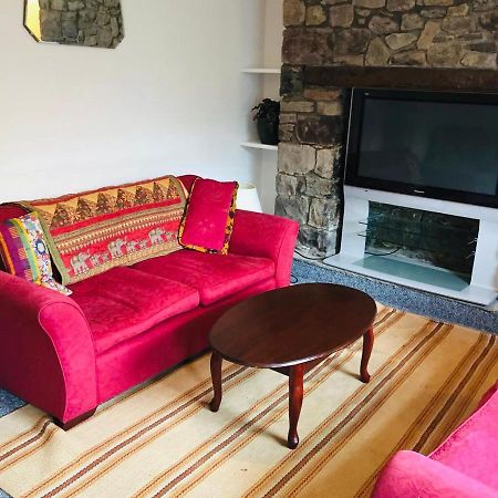 Ty Canol Villa Ystalyfera Buitenkant foto